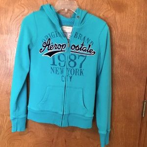 🍀 Aeropostale Hoodie (M)